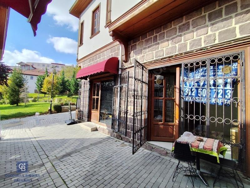 Hamamönü'nde Merkezi Konumlu Kiralık Dükkan - 18