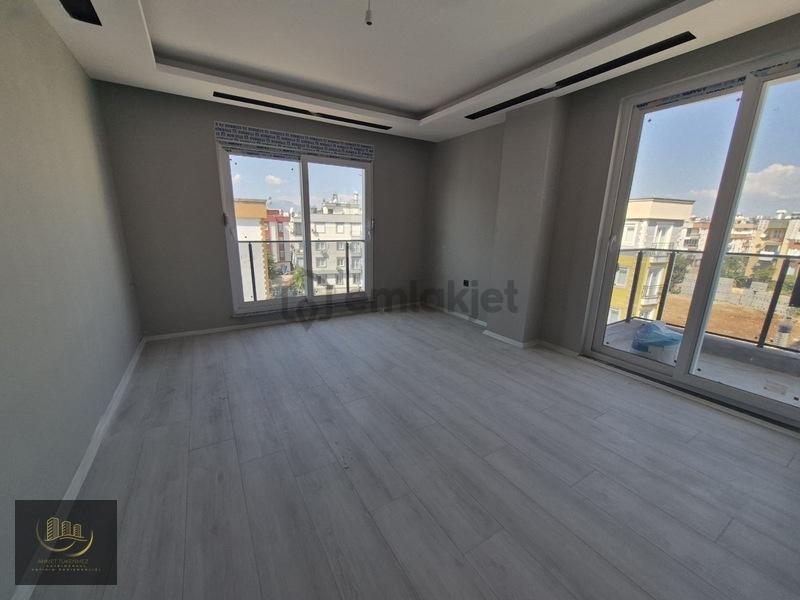 Teomanpaşa Mah. 2+1 Katta Daire - 12