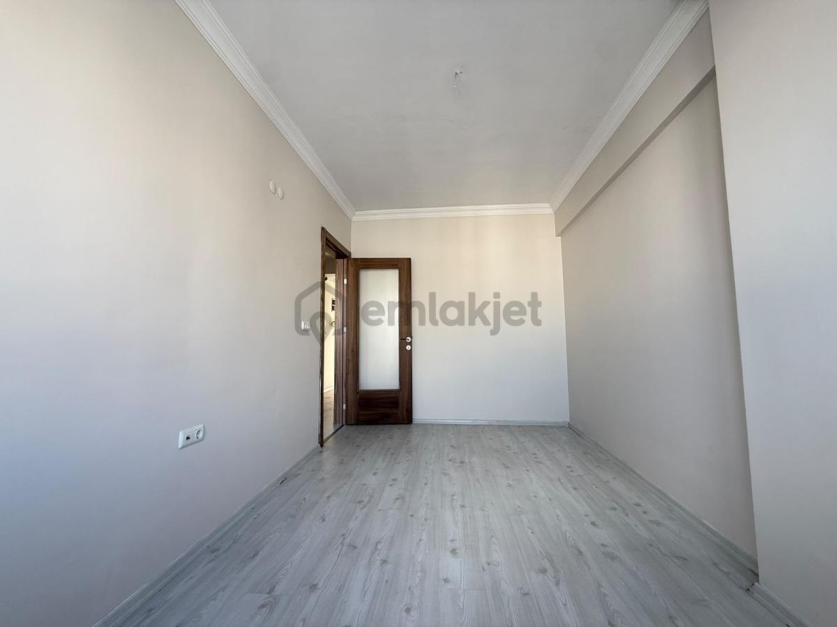 Atatürk Mahallesinde 2+1 Kiralık Daire - 11
