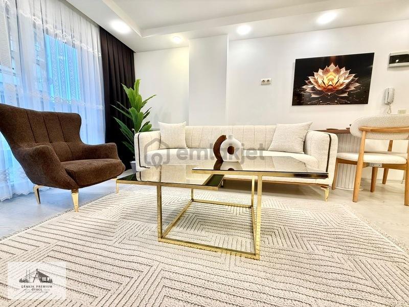 Kınıklı'da Bursa Caddesinde Arakat Lüks Konseptli 1+1 Daire - 3