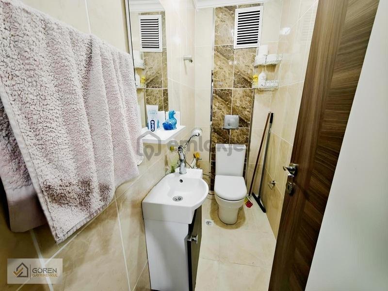 Akçalarda Ana Cadde Üzerinde 5+1 Satılık Dubleks Daire - 8