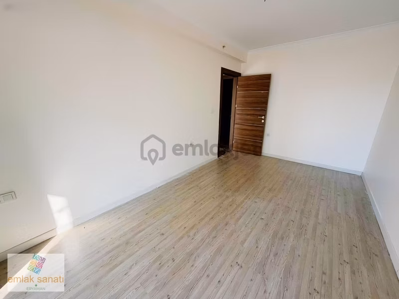 Çizgi Ötesi Sitesinde Ara Katta Kiralık 2+1 Daire - 3