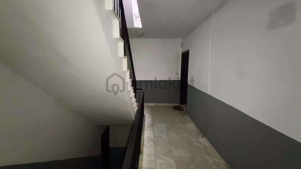 Sarımsaklıda Okul Bölgesinde Kiralık 3+1 Daire - 19