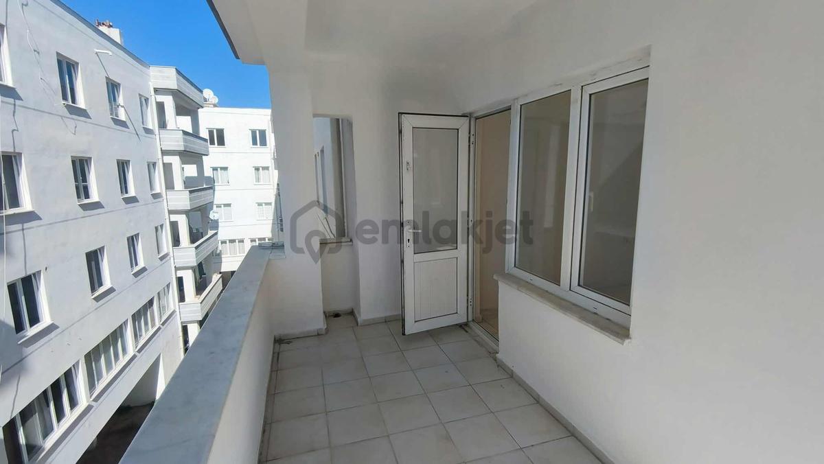 Sarımsaklıda Okul Bölgesinde Kiralık 3+1 Daire - 9