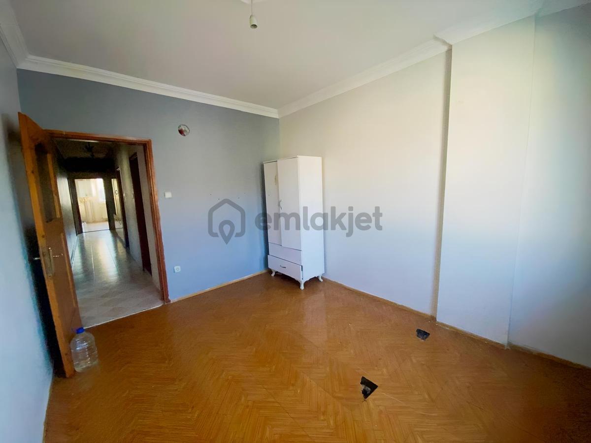 Gemlik Merkezde Terminal Karşısı 3+1 Daire - 22