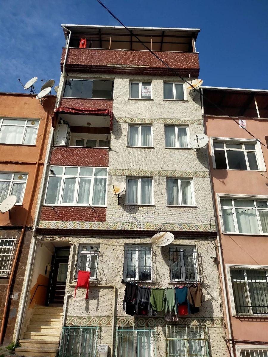 Rami Yenimahalle'de Arakat 2+1 Balkonlu - 12