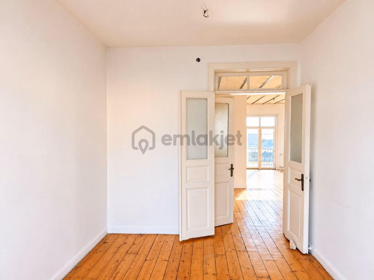 Galatanın Kalbinde 3+1 Kiralık Daire - 29