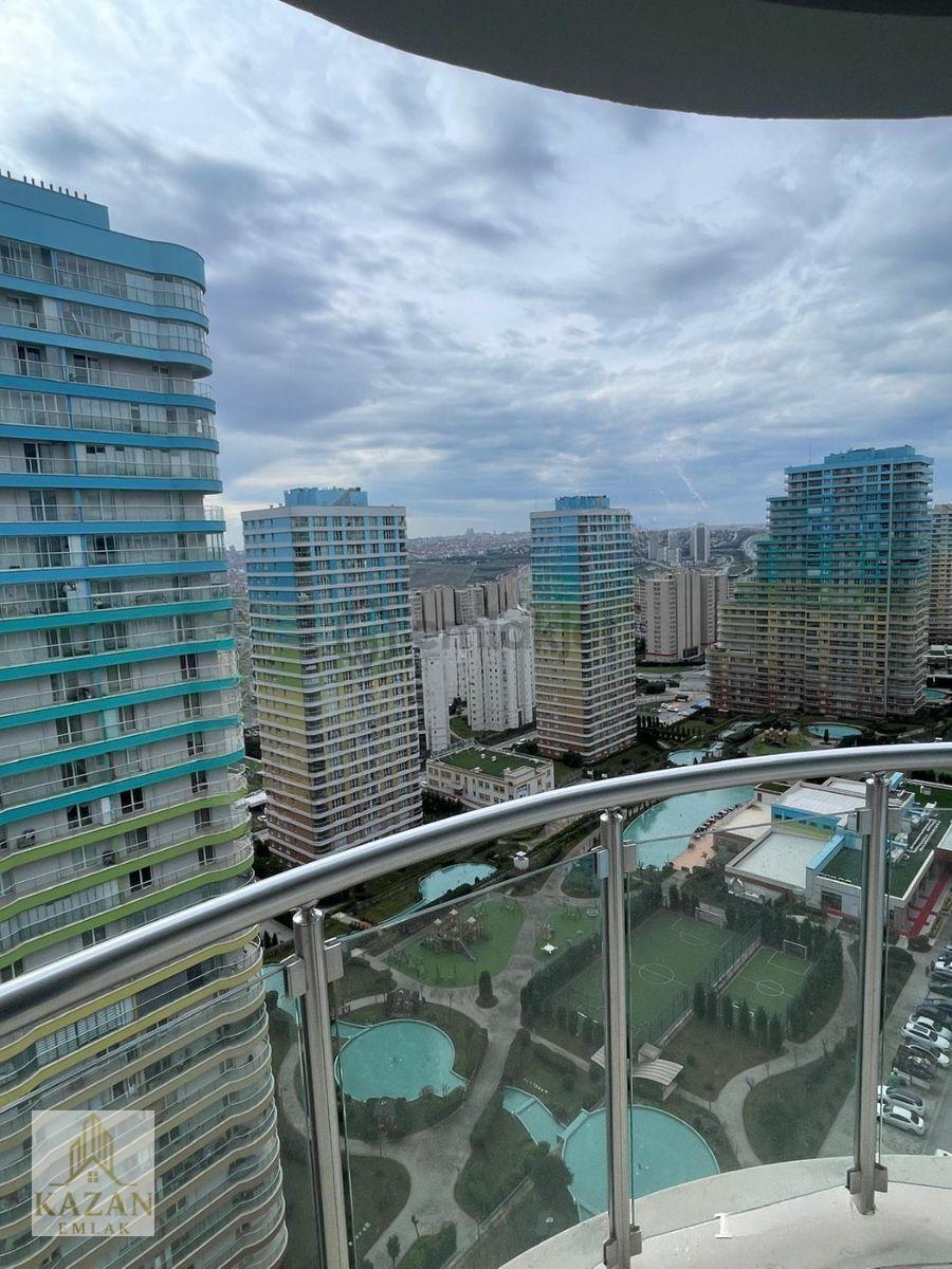 Ispartakule Bizimevler 6 Gökkuşağı Sitesi’nde Geniş 4+1 Satılık Daire | 19. Kat | 220 M² Komisyonsuz