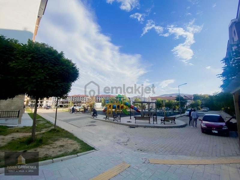 Abdullahpaşa Mahallesinde Kiralık 2+1 Toki Dairesi - 3