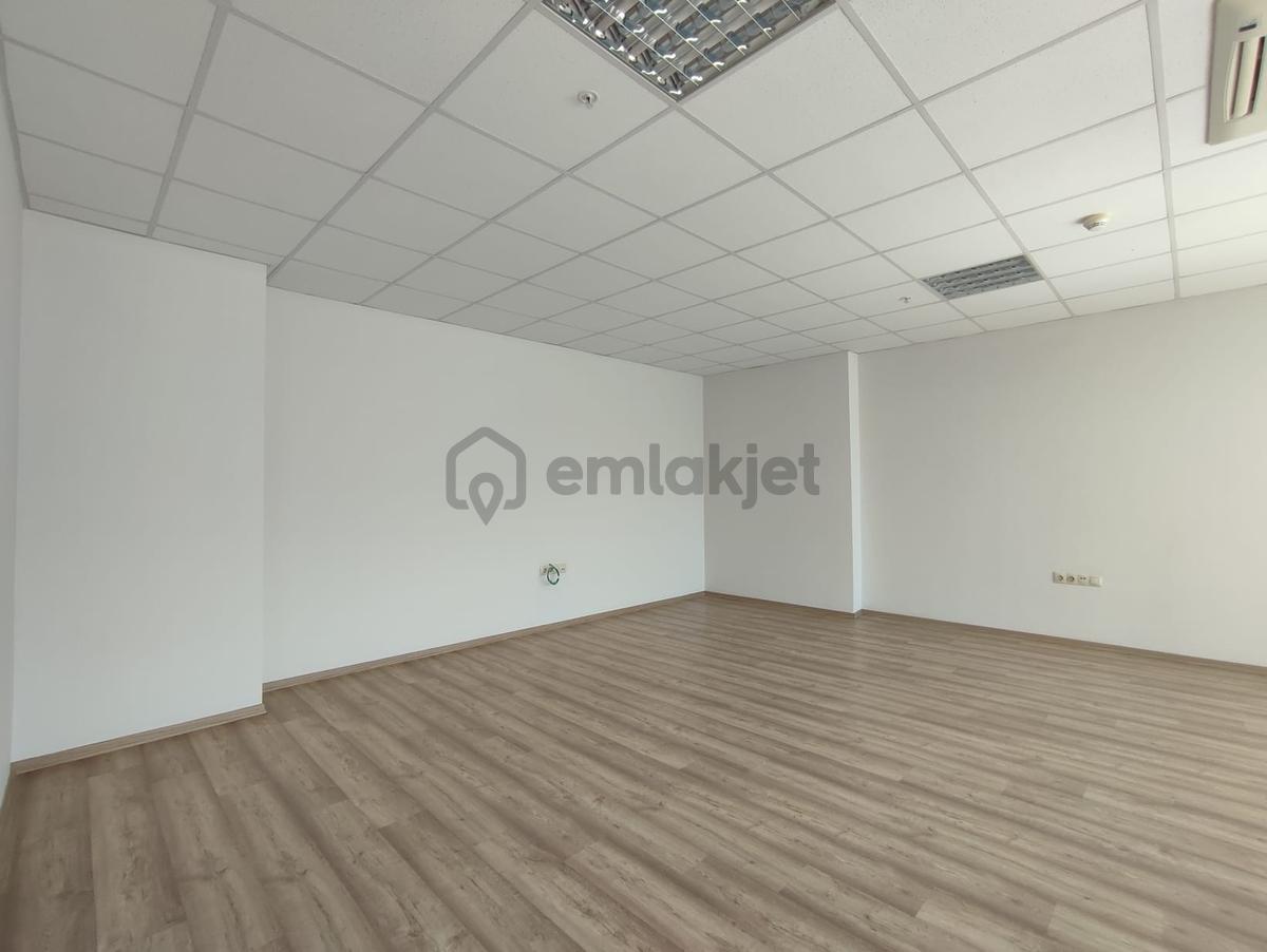 Ankara Yolu Üzeri Evke Trade Towerda Kiralık Ofis - 6