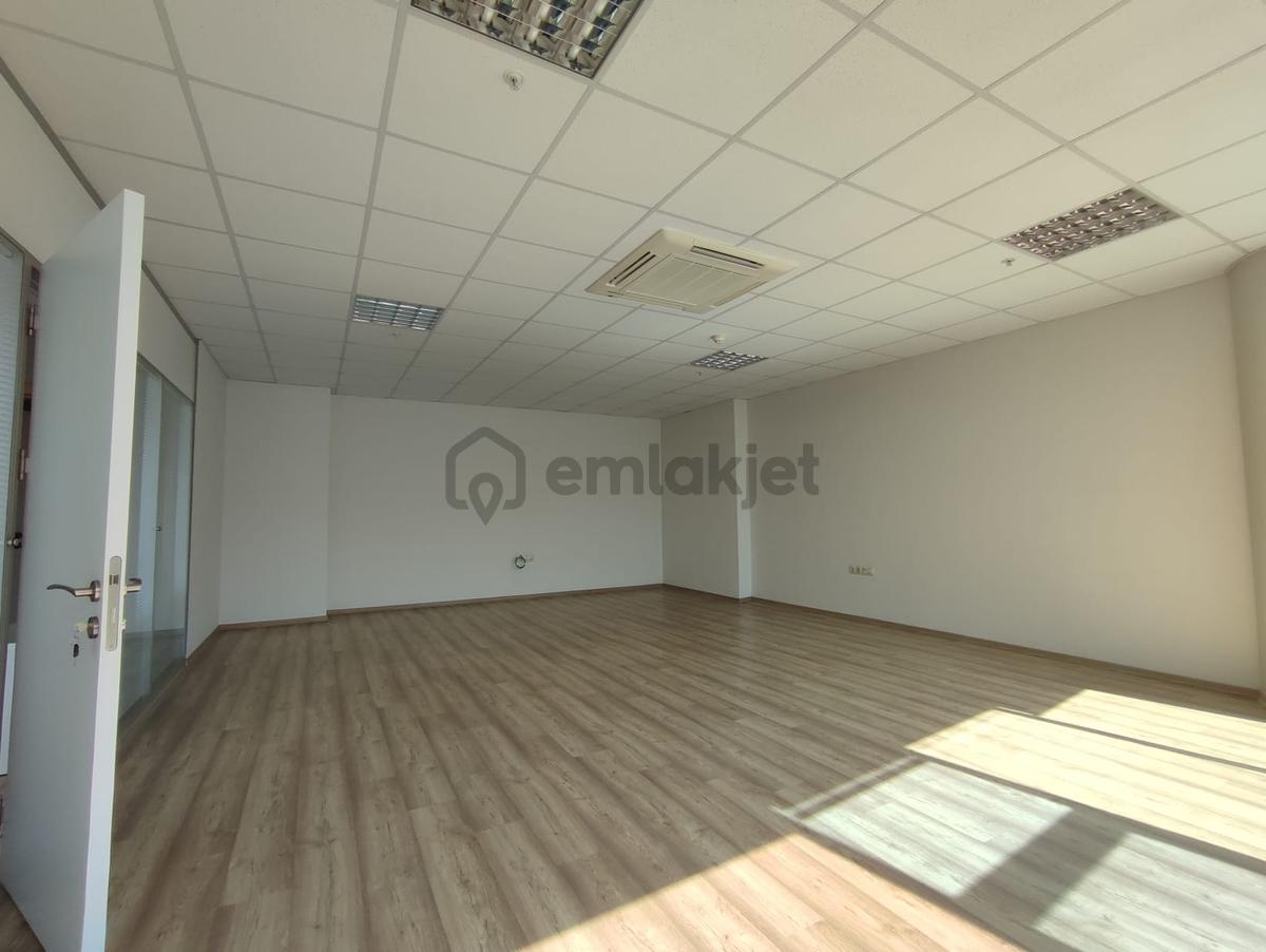 Ankara Yolu Üzeri Evke Trade Towerda Kiralık Ofis - 30