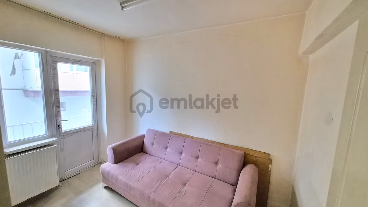 Abidinpaşada 2+1 Kot-2 De Balkonlu Kiralık Daire - 12