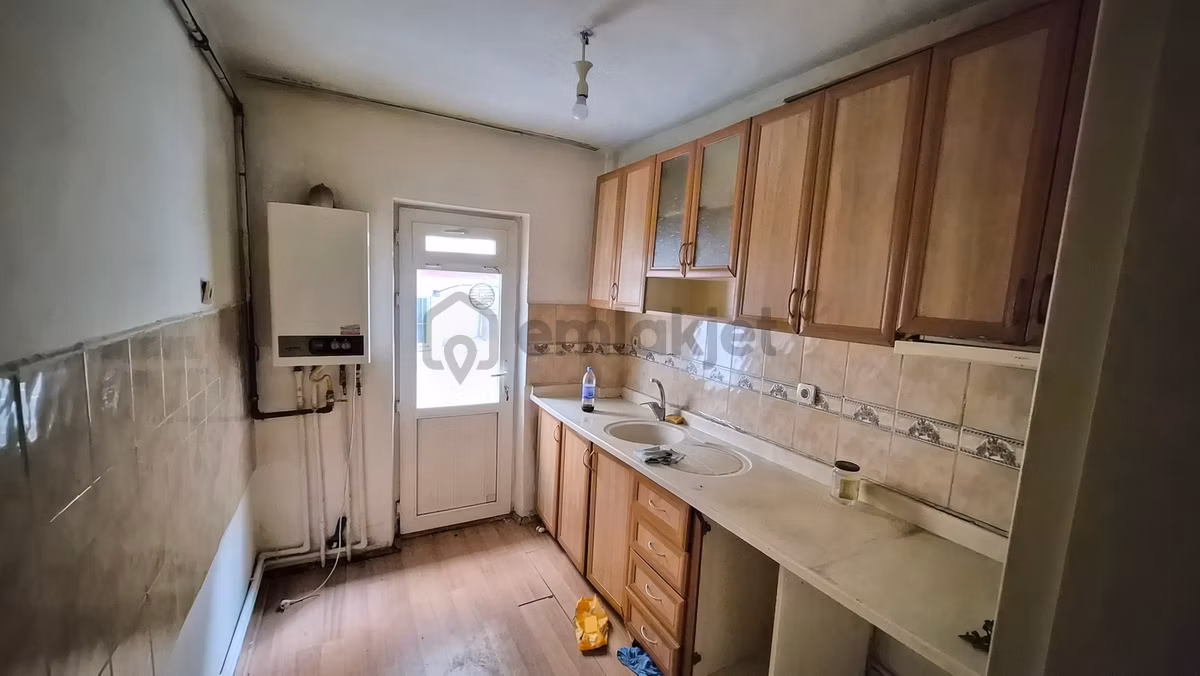 Abidinpaşada 2+1 Kot-2 De Balkonlu Kiralık Daire - 5