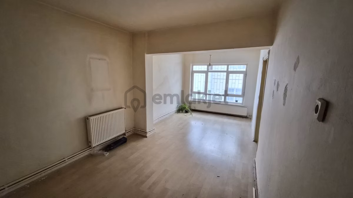 Abidinpaşada 2+1 Kot-2 De Balkonlu Kiralık Daire - 3