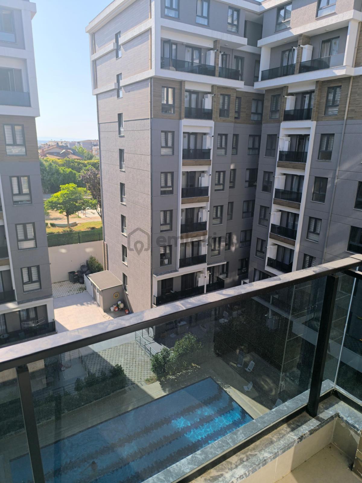 Görükle Nilüfer'de Havuz Cepheli Eşyalı 2+1 Daire - 19