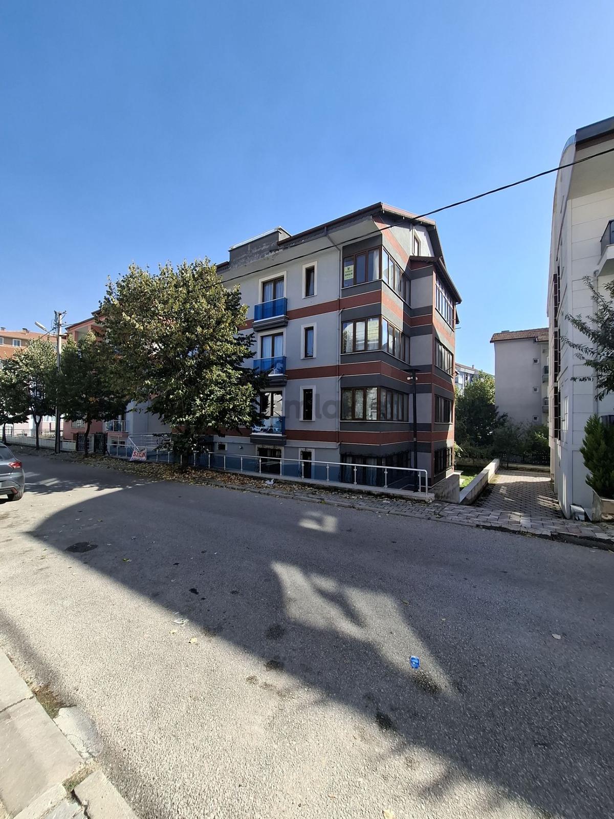 Anadolu Mahallesinde 2+0 Kiralık Daire