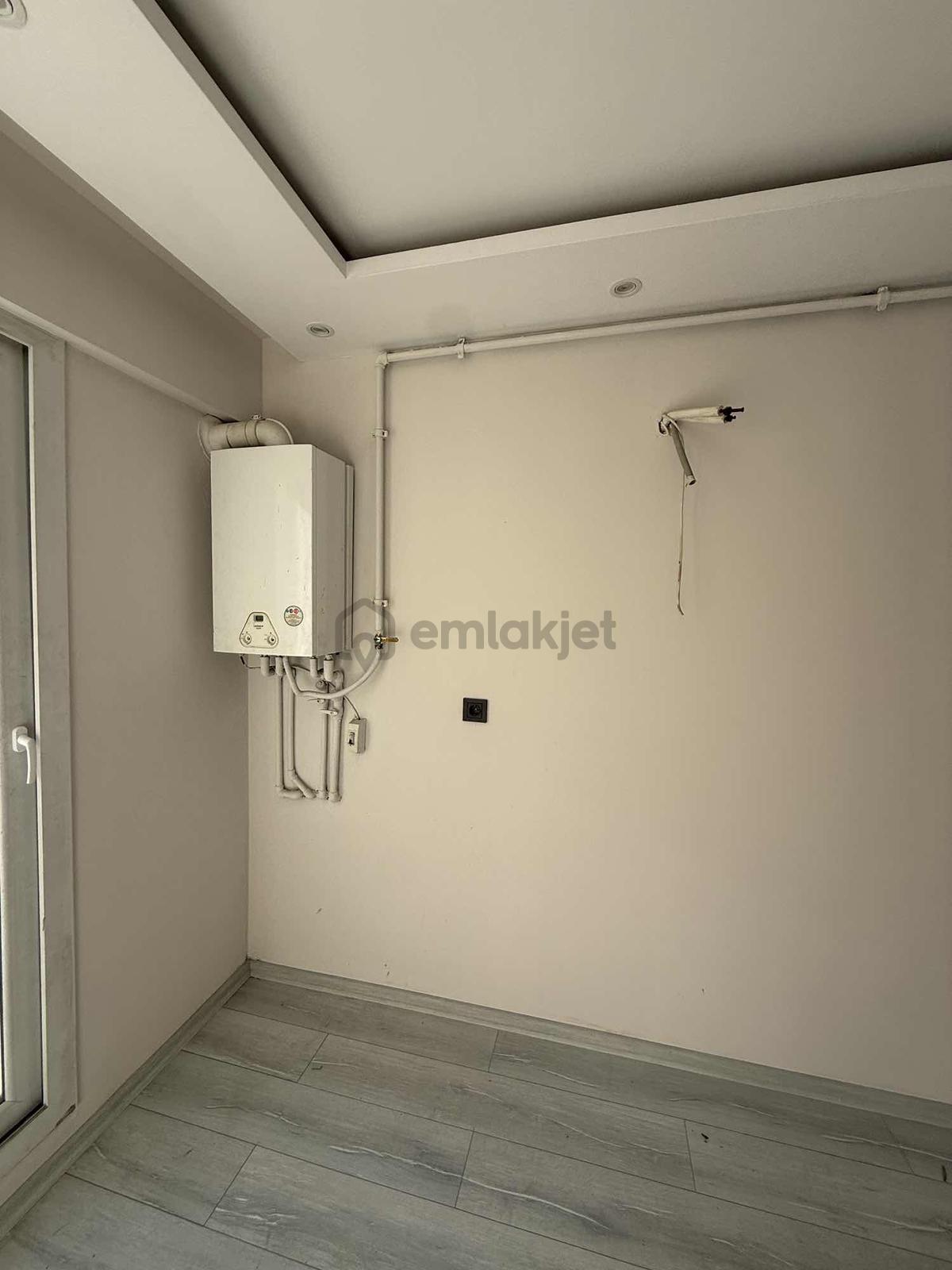 8 Eylül Hastanesi Yanı 1+1 Kiralık Daire - 26
