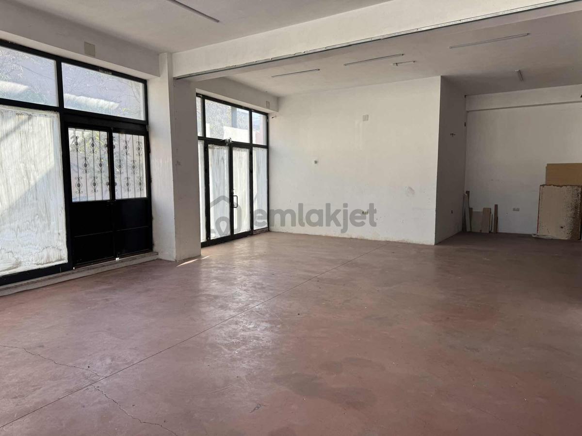 Yıldırım Vişne Caddesinde Kiralık İşyeri - 8