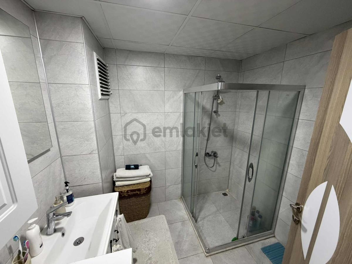 Coldwell Banker Poyraz'dan Mithatpaşada Satılık 2+1 Daire - 7