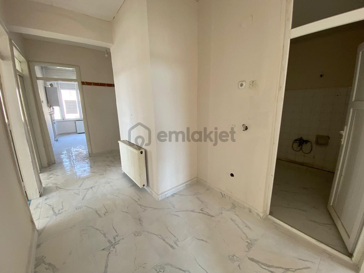 Cocuk Hastanesi Civarı Kiralık 3+1 Daire - 6