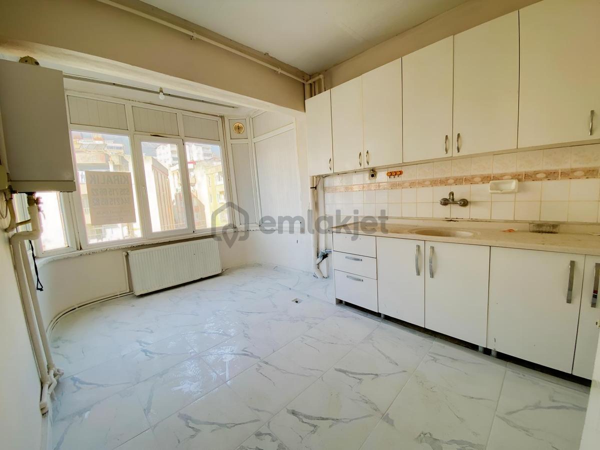 Cocuk Hastanesi Civarı Kiralık 3+1 Daire - 4