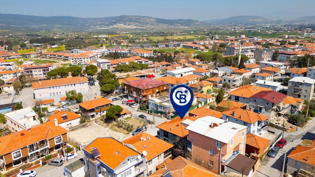Foça Kazım Dirik Mah. Merkezi Konumda Satılık 1+1 Daire - 29
