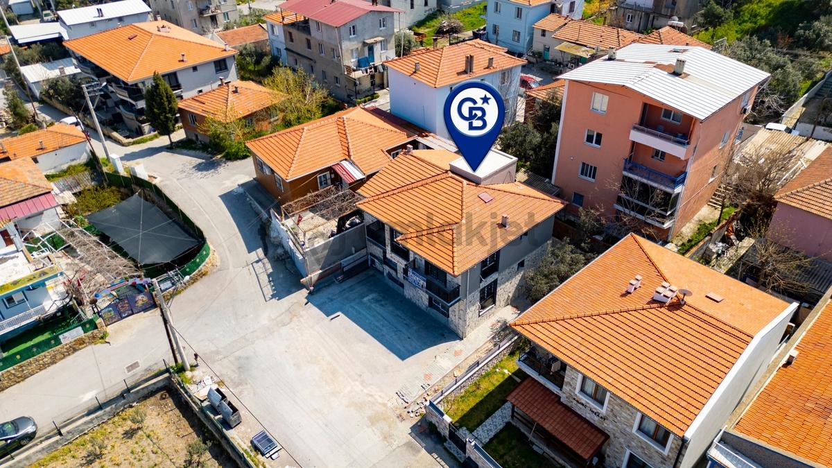 Foça Kazım Dirik Mah. Merkezi Konumda Satılık 1+1 Daire - 28