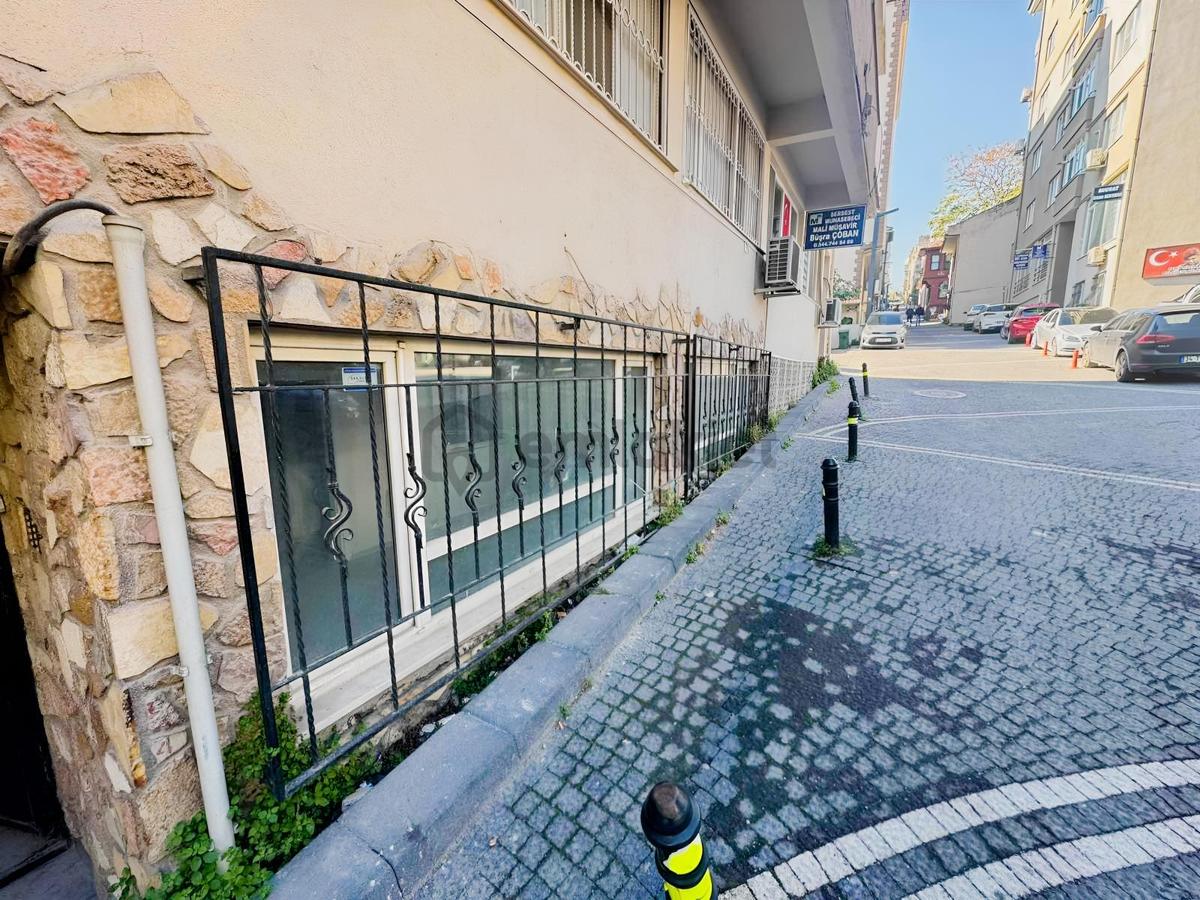Balıkesir Anafartalar Caddesi Civarı Satılık 2+1 Daire - 34
