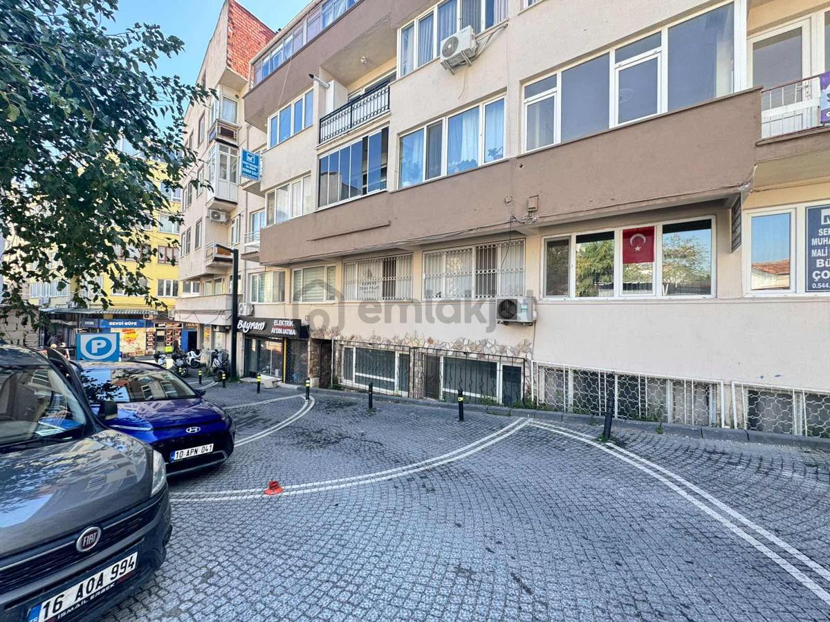 Balıkesir Anafartalar Caddesi Civarı Satılık 2+1 Daire - 31