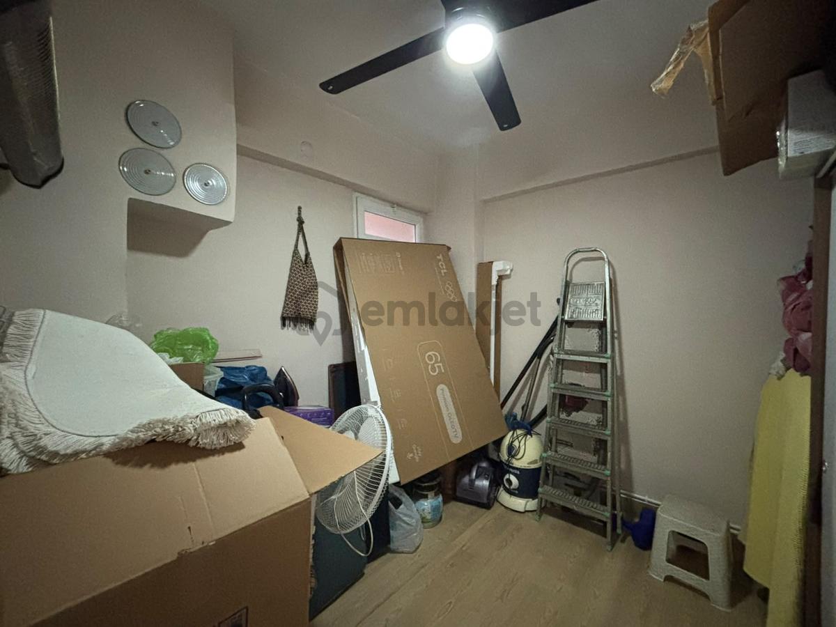 Edremitin Merkezinde Satılık 2+1 Daire - 20