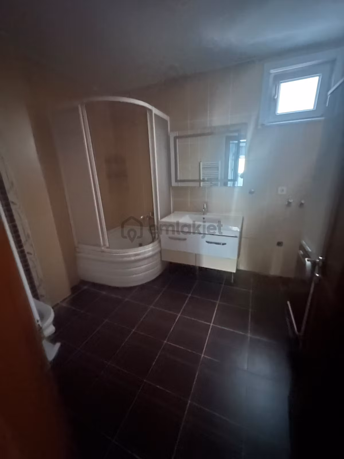 Necip Emlaktan 2+1 Kiralık Daire - 4