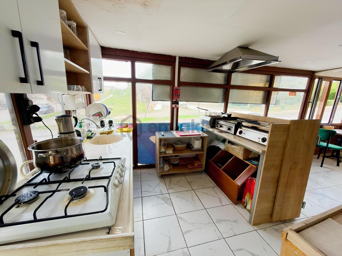 Expert'ten Devren Kiralık 25 Yıllık İşlek Tekel Bayi+kafe - 15