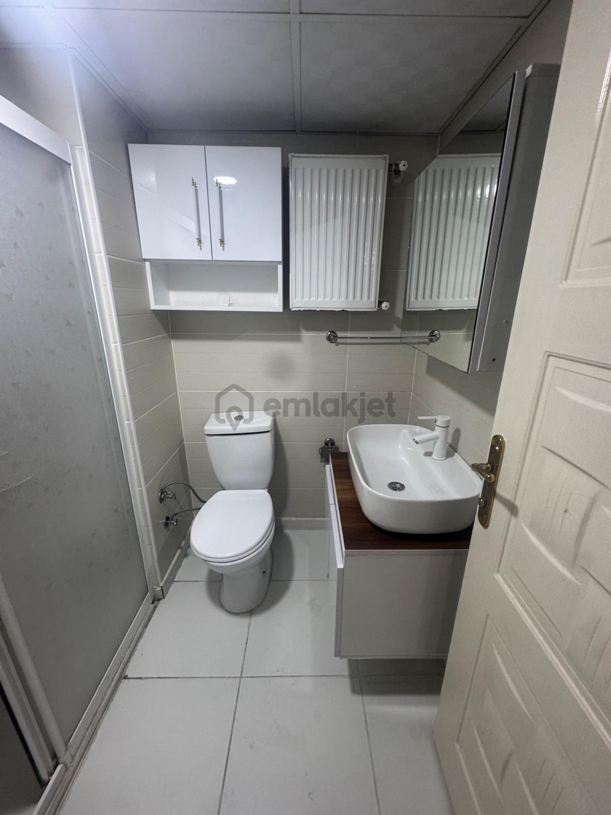 Kilis Ekrem Çetin 2+1 Eşyalı Satılık Daire - 14