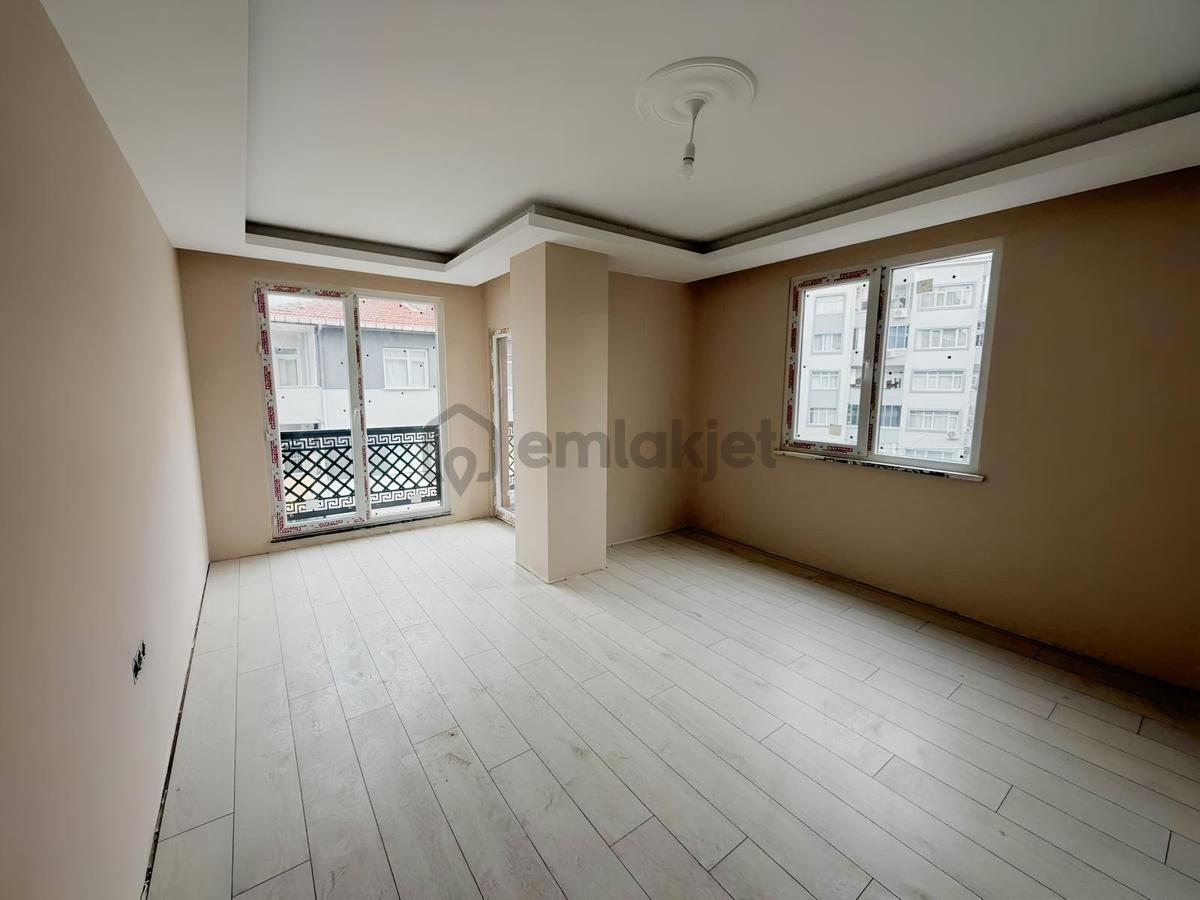 Sultanbeylide Metroya 300 Metre Mesafede 2+1 Satılık Daire - 3