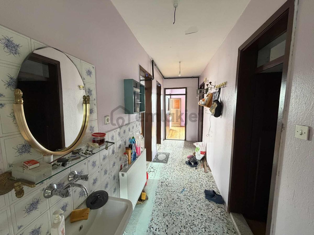 16 Remax Best Ofisinden Komple Satılık Bina - 10