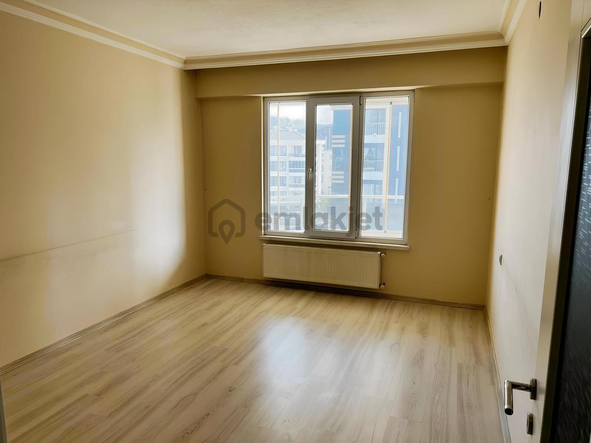 Afyon Özsu Emlak'tan Uydukentte 4+1 Site İçerisinde Kiralık - 25