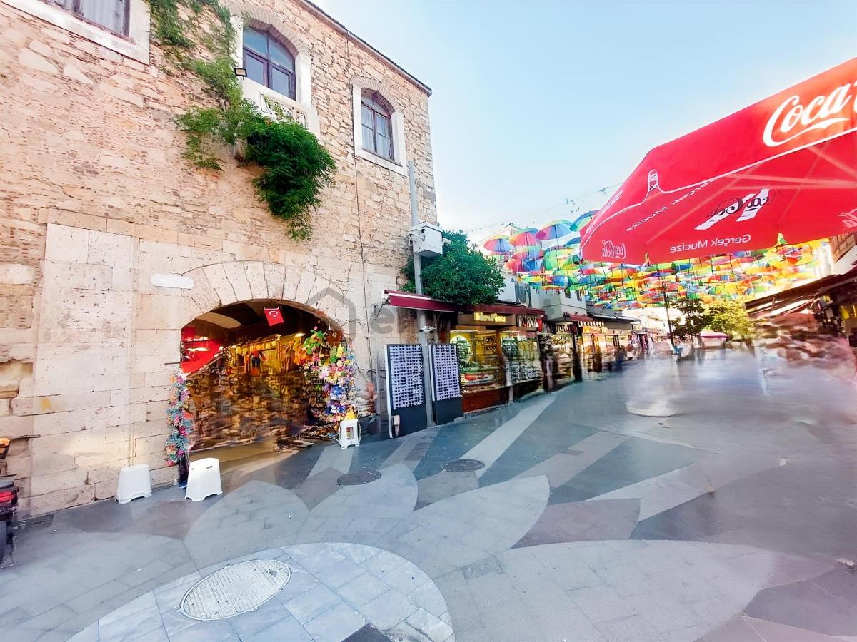 Kuşadası Merkezde Eşyalı Kiralık Daire! - 16