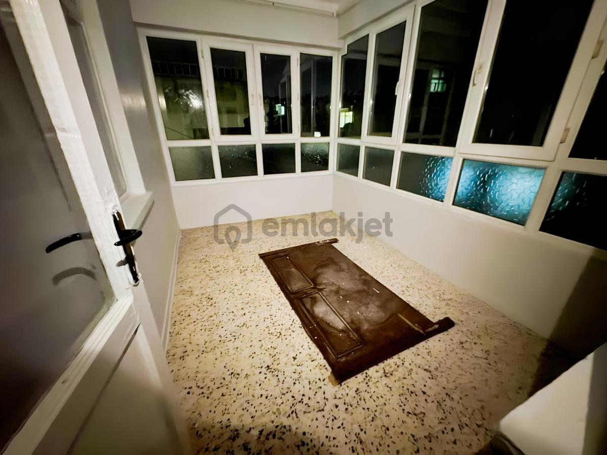 Geylani Emlak'tan Acil 3+1 165 M2 Son Kat - 35