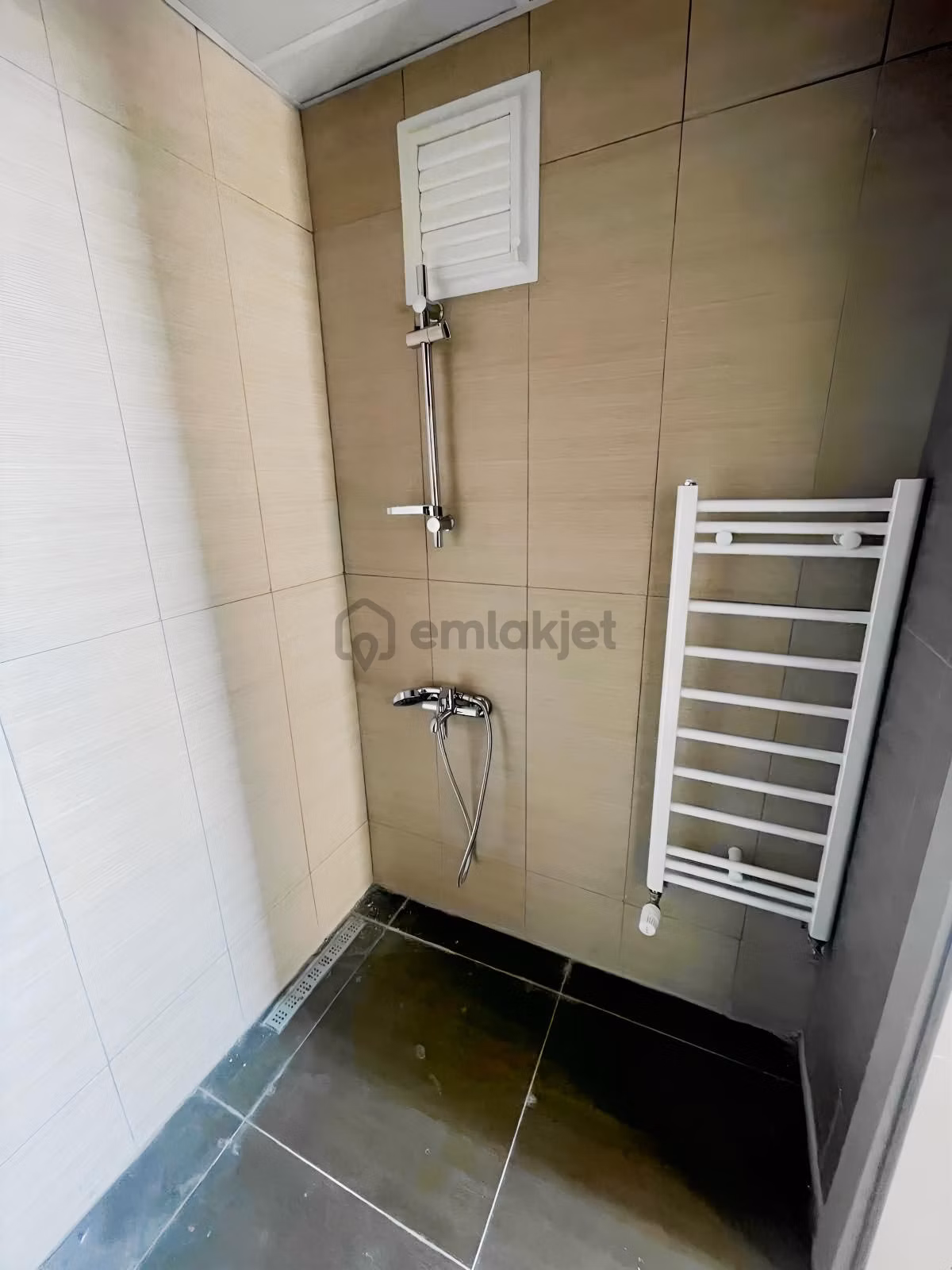 Talas Bulvar Üstü Tramvay 50 M Mesafede 3.5+1 Daire - 16