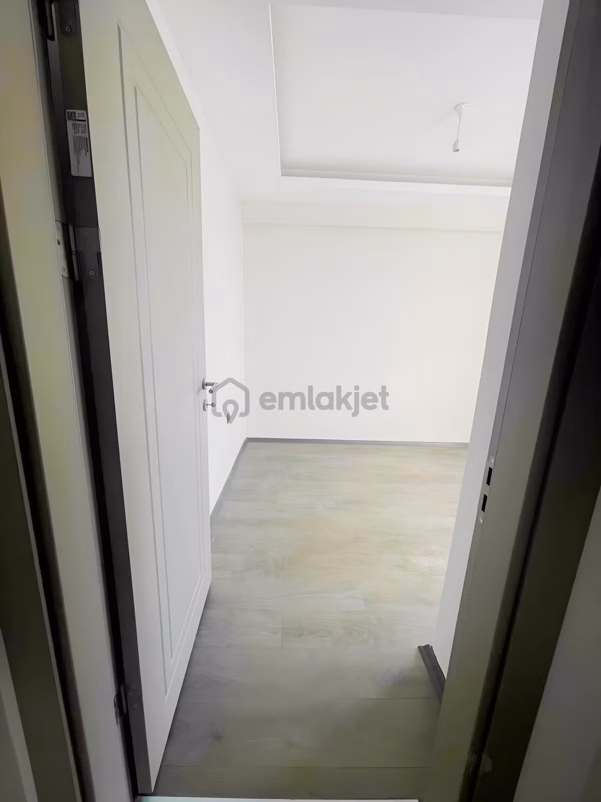 Talas Bulvar Üstü Tramvay 50 M Mesafede 3.5+1 Daire - 11