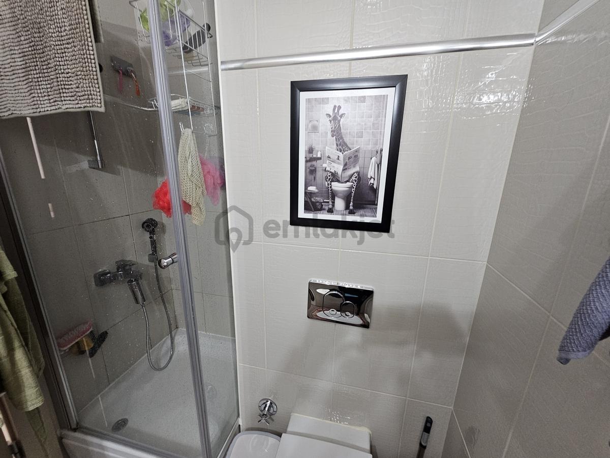 Evora B'de Kat Bahçesi Odaya Çevrilmiş Havuz Manzaralı - 25