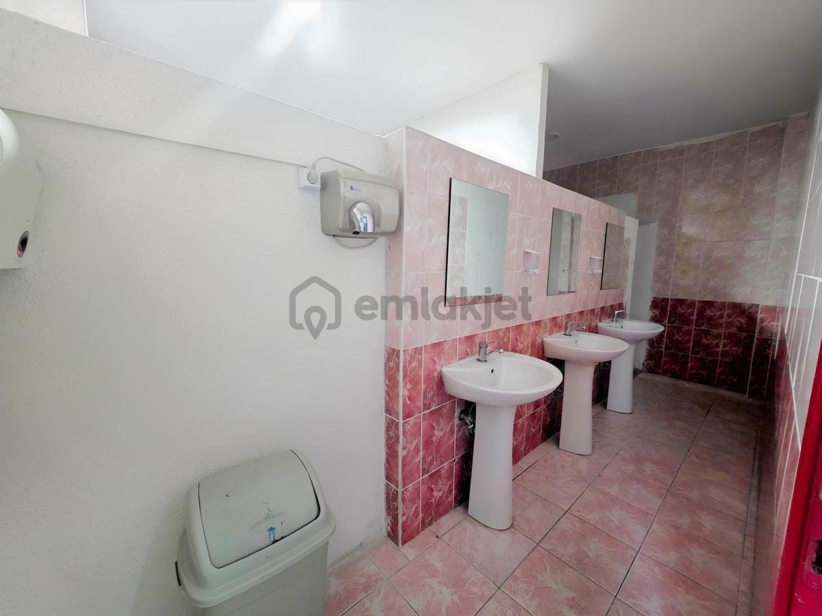 Avcılar Reşitpaşa Caddesinde Komple Kiralık 2 Kat 800 M2 - 30