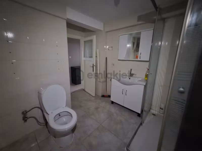 Kağathane 100 M2 Metrobüse 2 Dk 2+1 Boş Kiralık Daire - 21