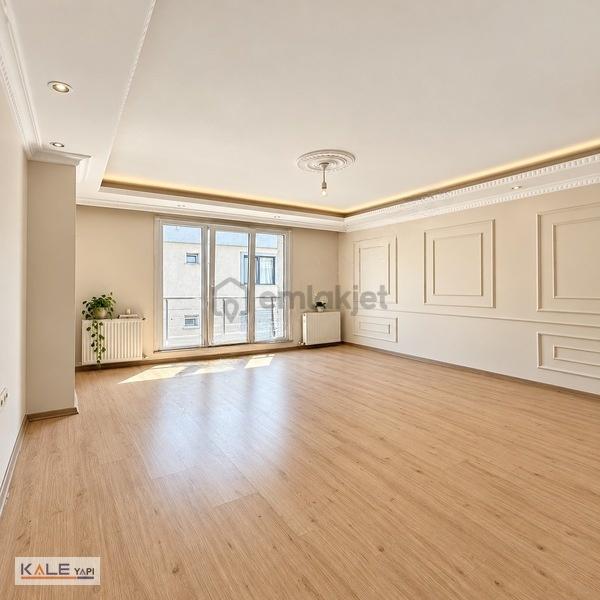 Bahçeşehir Tem Otoyolu Dibinde İskanlı Çift Balkonlu 2+1 Daire - 14