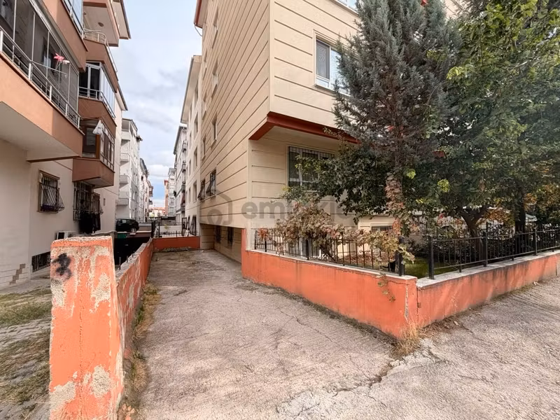 Piyade Mahallesin'de Eşyalı 2+1 Satılık Daire - 3