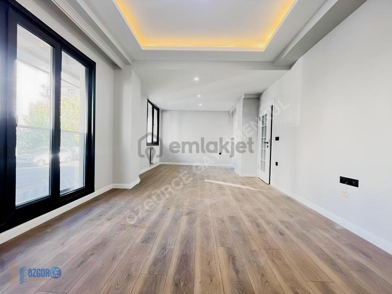 Özgürce Gyd'dn Çayırova Emekte Lüks Satılık 4+1 Ters Dubleks
