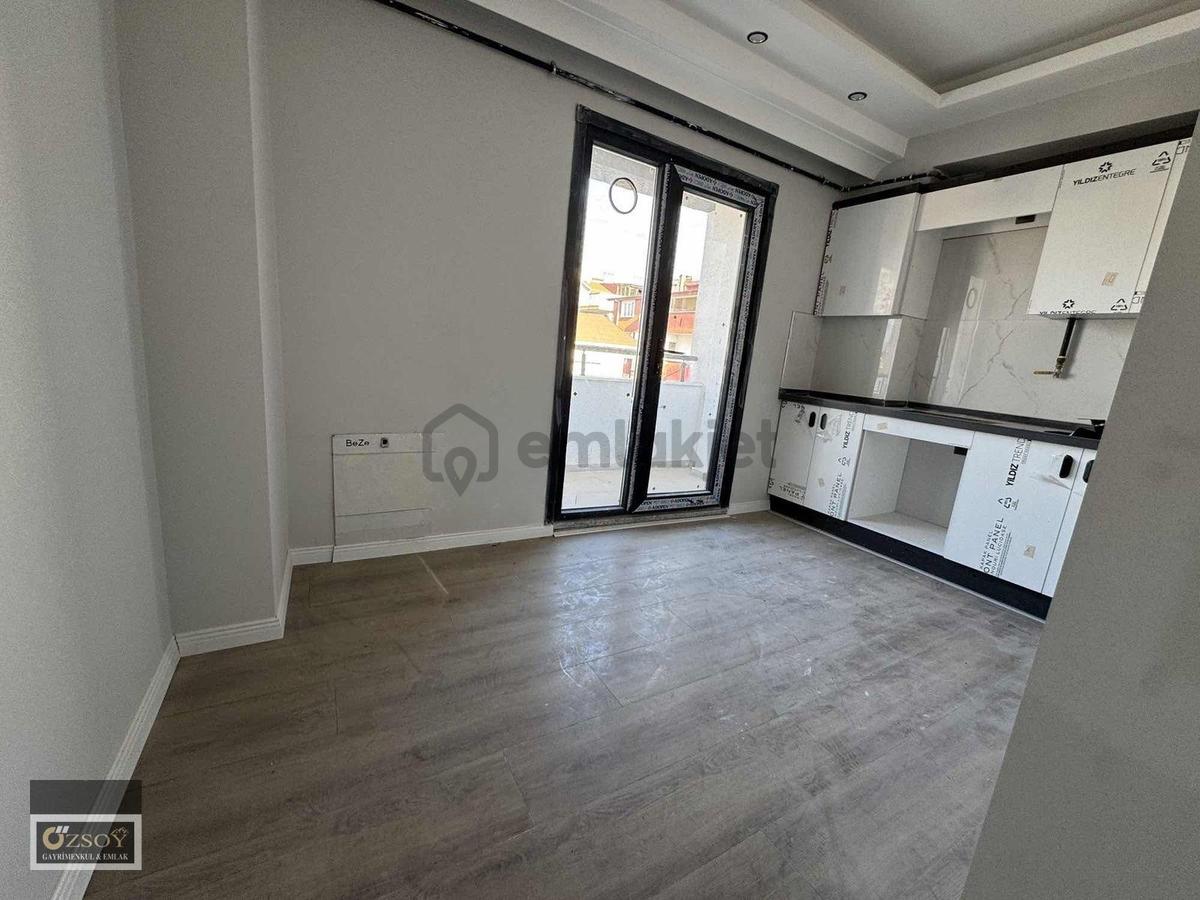 Çayırova İnönü Mahallesı'nde Asansörlü Lüks Üst Dubleks Daıre - 12