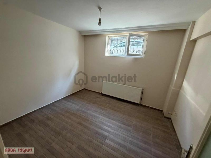 Arda İnşaat,tan 2+1 Kiralık Bahçe Kat - 6