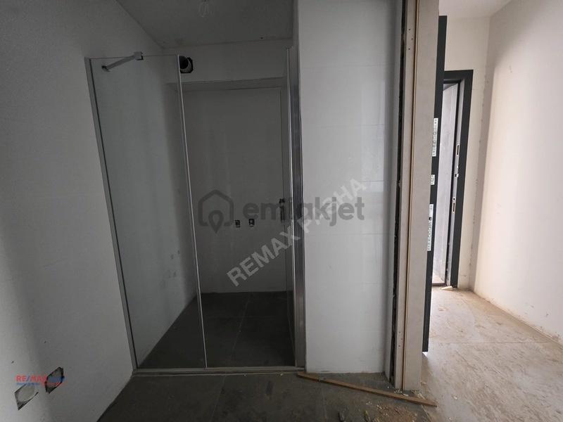 Kuşadası Davutlar'da Yatay Mimari 1+1 Satılık Daire - 13