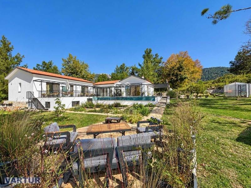 Fethiye Nif Mahallesinde Modern Mimariye Sahip Tek Katlı Ev - 2
